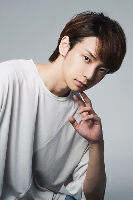 Tachibana Tatsuya as Basen